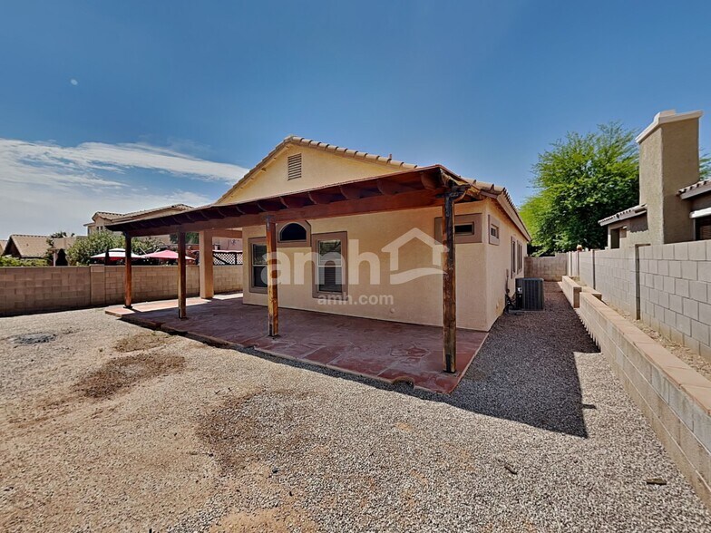 Building Photo - 147 E Via Teresita