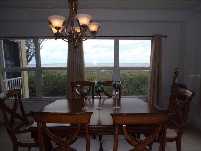 Building Photo - 101 N Marion Ct