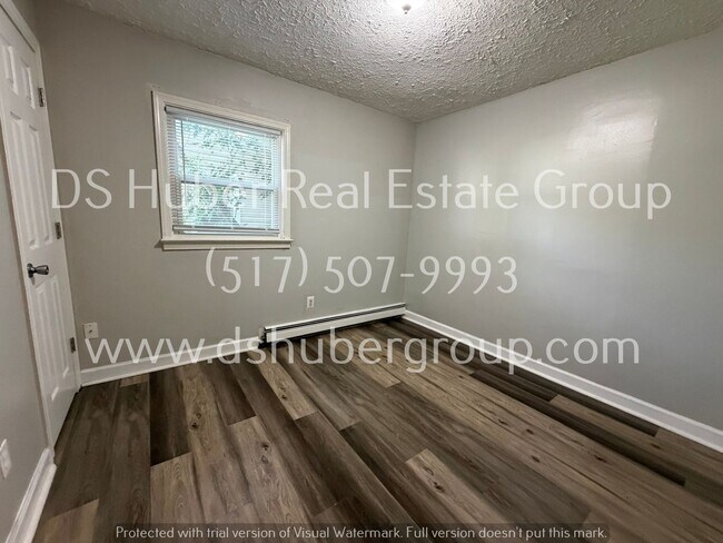 Building Photo - 4927 Starr Ave