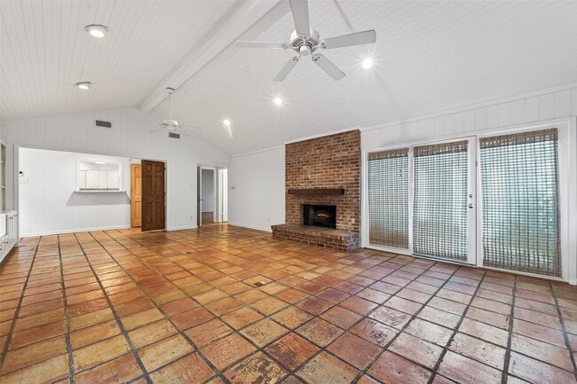 Building Photo - 5643 Piping Rock Ln