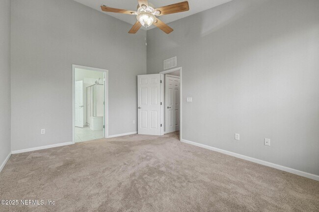 Building Photo - 6609 Spring Flower Ct