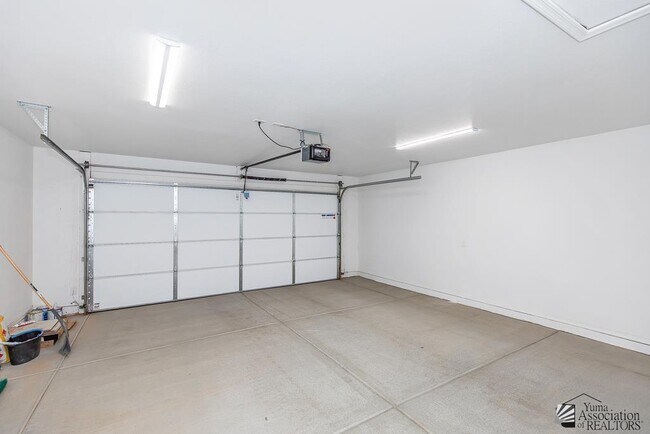 Building Photo - 12673 S Prescott Rd