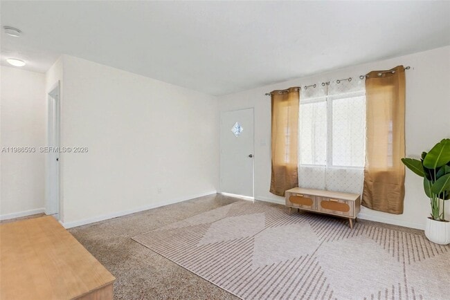 Building Photo - 616 NW 3rd Ct