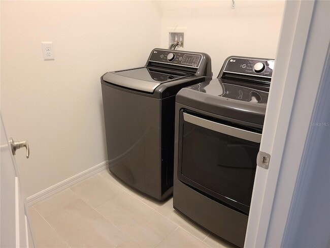 Building Photo - 8684 Canyon Creek Trail