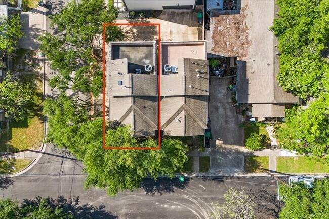 Building Photo - 1101 Nadine St
