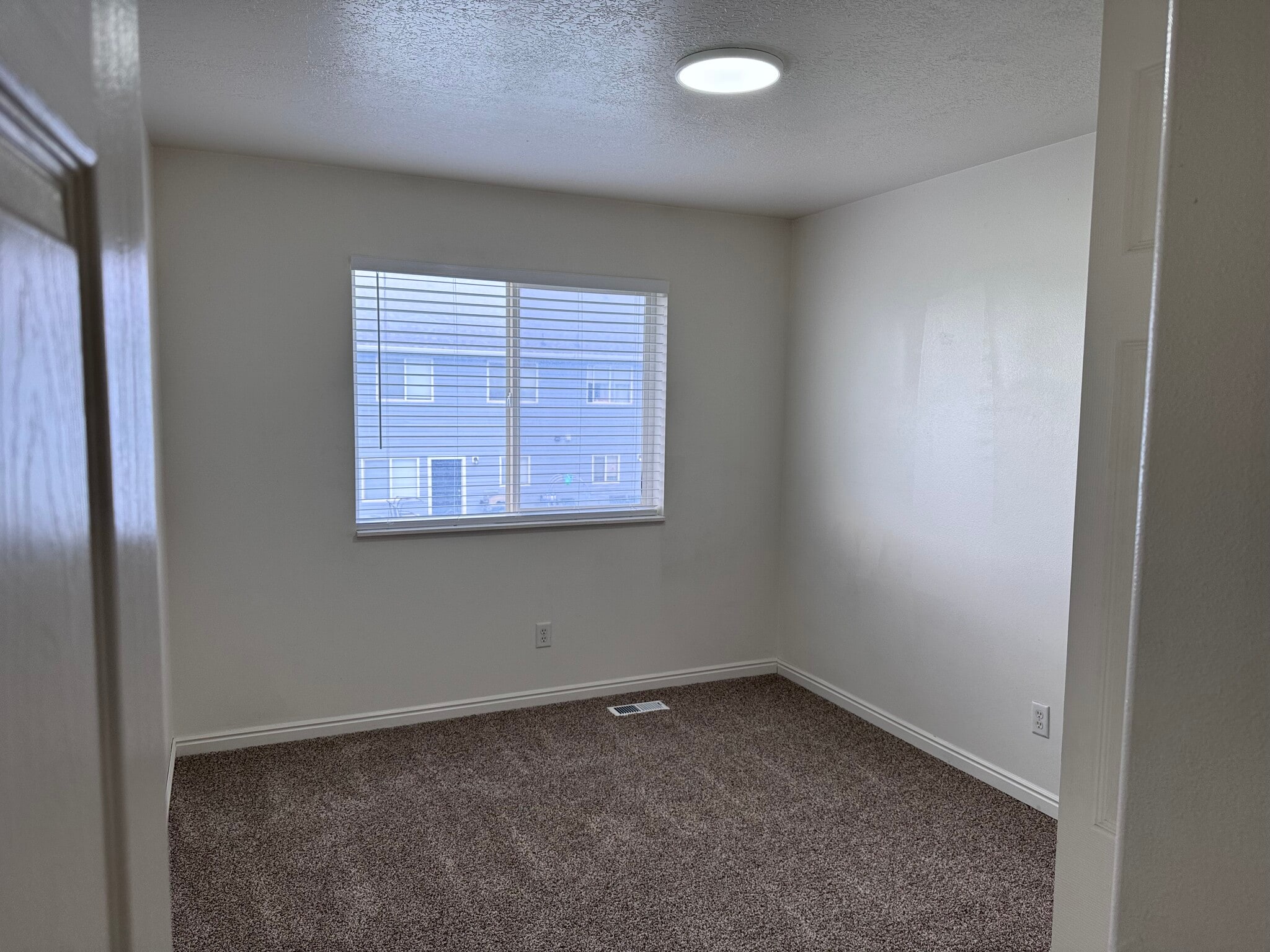 Building Photo - 2455 W 450 N