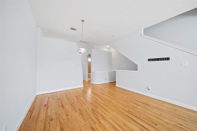 Building Photo - 2710 Hullsmith Dr