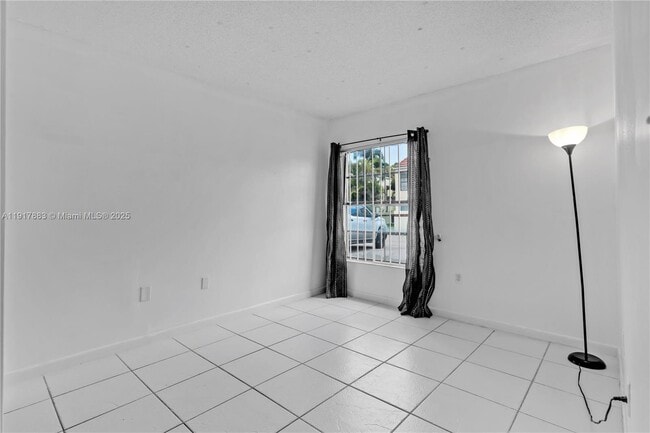 Building Photo - 12915 SW 88th Terrace