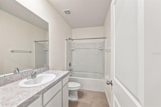 Building Photo - 3144 Pleasant Willow Ct