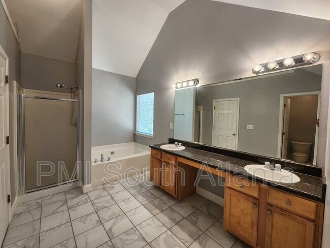 Building Photo - 2085 Winding Crossing Trail
