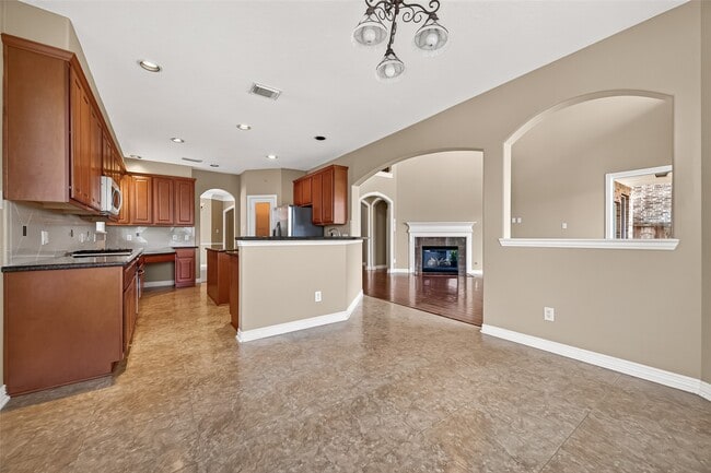 Building Photo - 18943 Villa Bergamo Ln