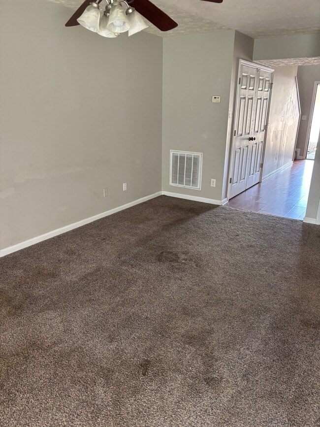 Building Photo - 125 Emory Ct