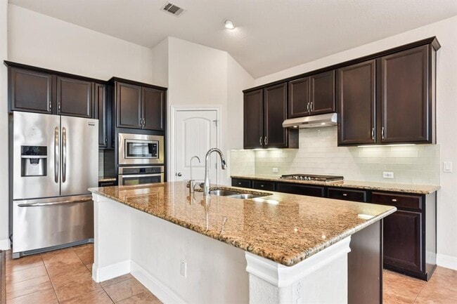 Building Photo - 5708 Viejo Dr