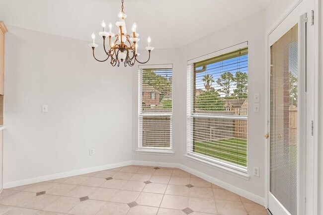 Building Photo - 23214 Goldensong Ct