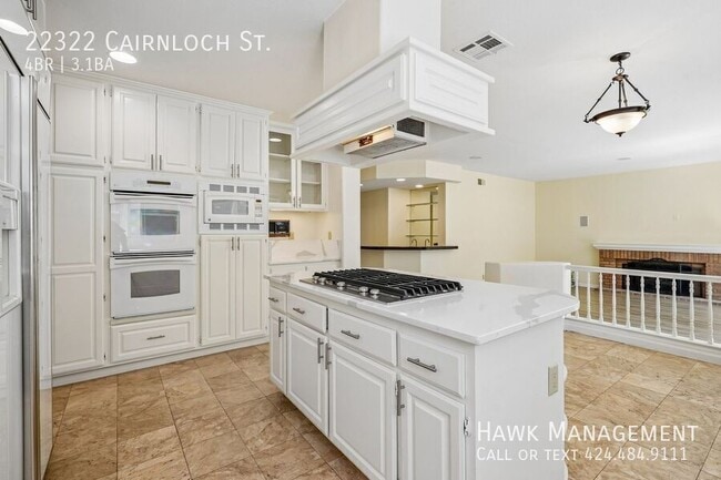Building Photo - 22322 Cairnloch St