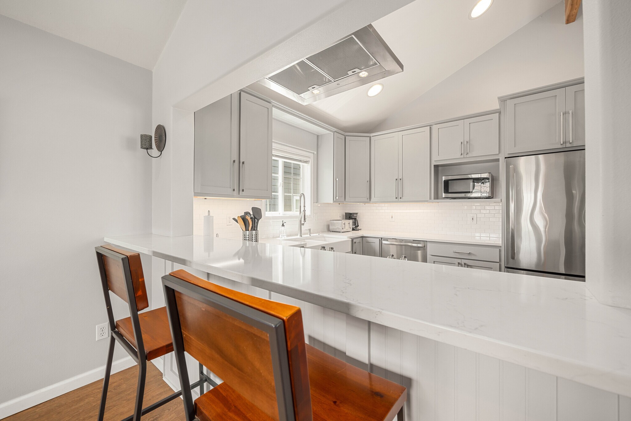 Building Photo - 244 N Emerson Ave