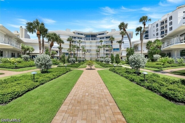 Building Photo - 1851 Gulf Shore Blvd N