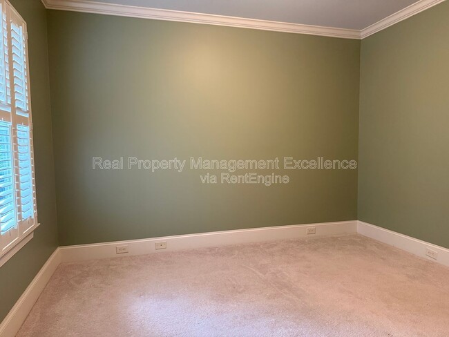 Building Photo - 4008 Enfield Ridge Dr