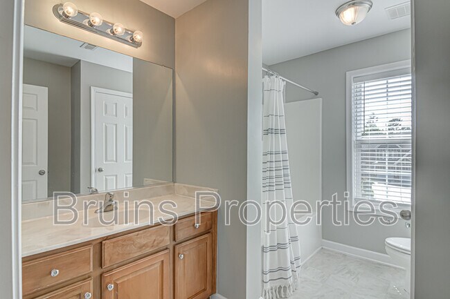 Building Photo - 4612 Dry Creek Ct