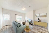 Building Photo - 24 Penelope St