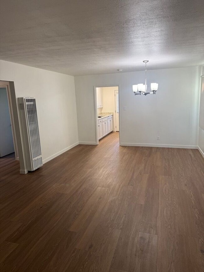 Building Photo - Beautiful 3 Bedrooms 2 Bath Home in Fremont