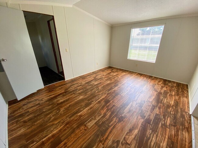 Building Photo - Convenient Bell City Rental | Just Minutes from the Helms Road LNG Park & Ride