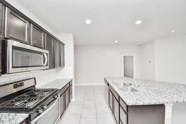 Building Photo - 3314 Zephyr Park Ln