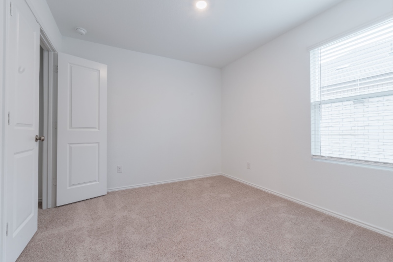 Building Photo - 418 Keefer