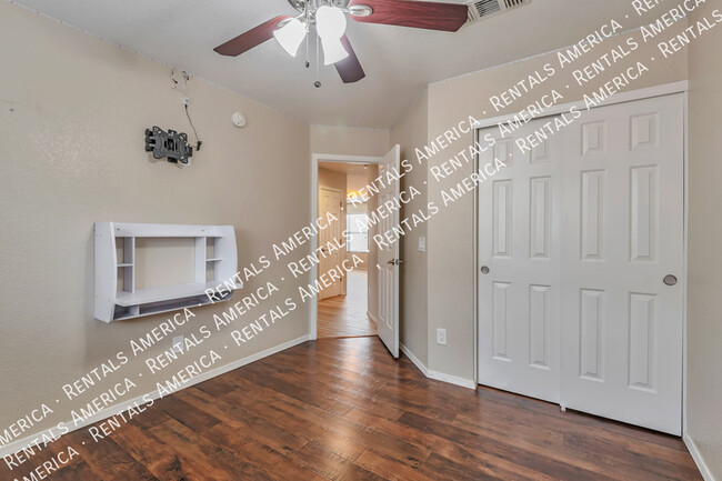 Building Photo - 3408 N Green Gulch Ct