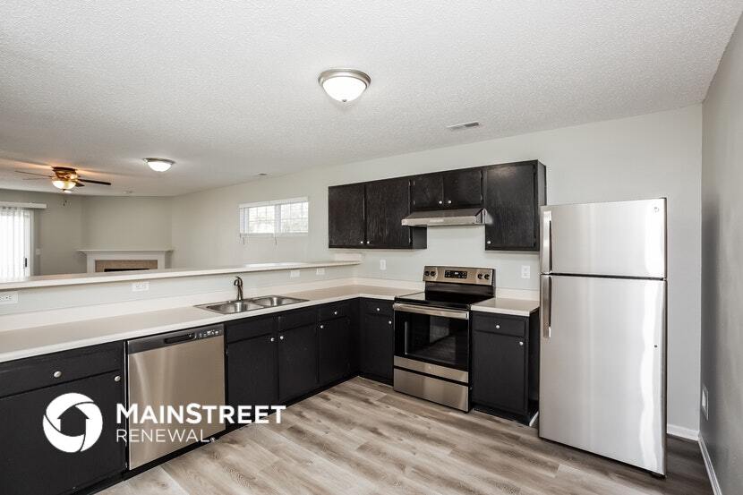 Building Photo - 4550 Riverbrook Ln