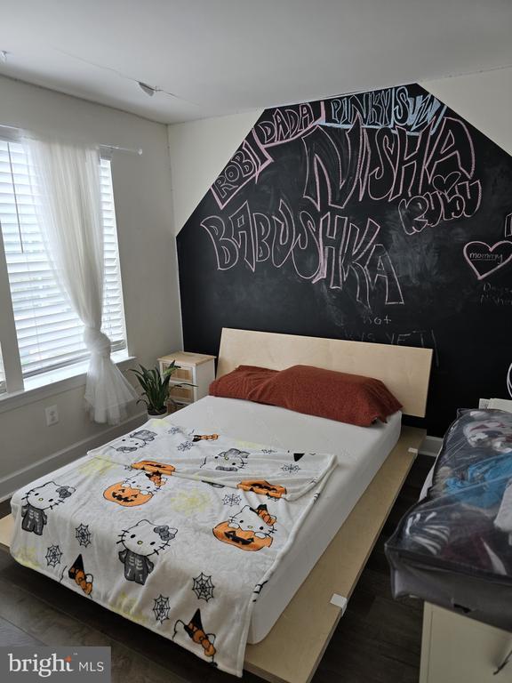 Building Photo - 2842 Golden Gate Ct