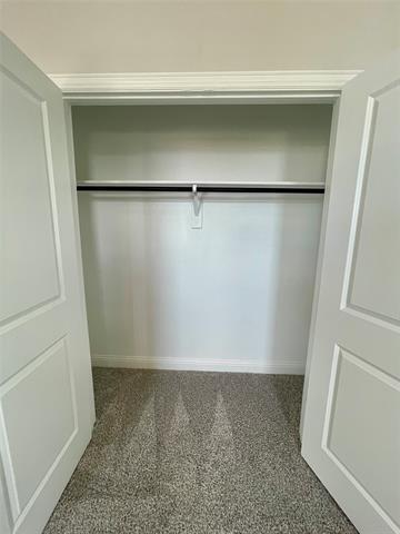 Building Photo - 608 Portina Dr