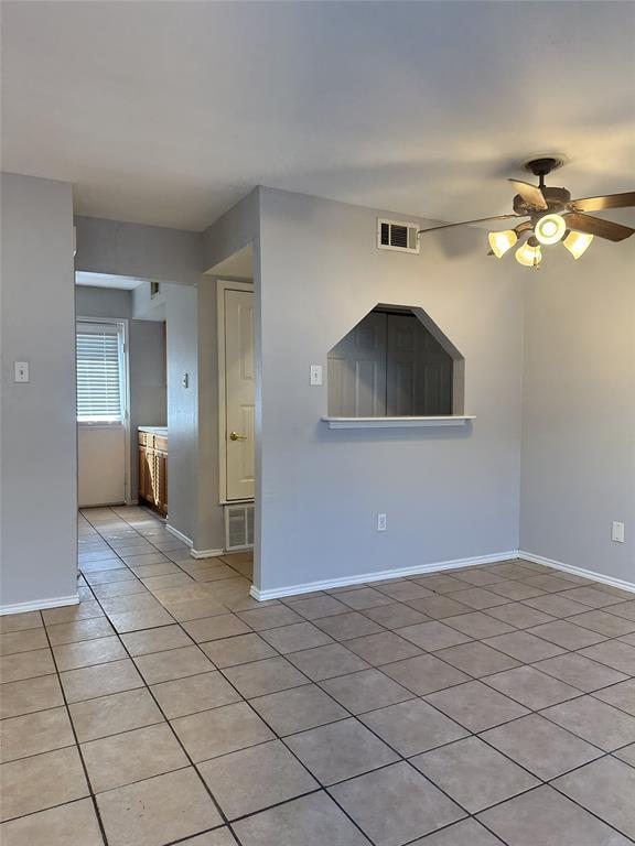 Building Photo - 5720 Pinon Vista Dr