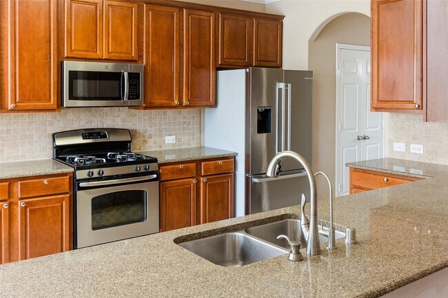 Building Photo - 25311 Hamden Valley Dr