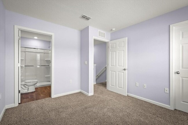 Building Photo - 85 Elmhurst Ln