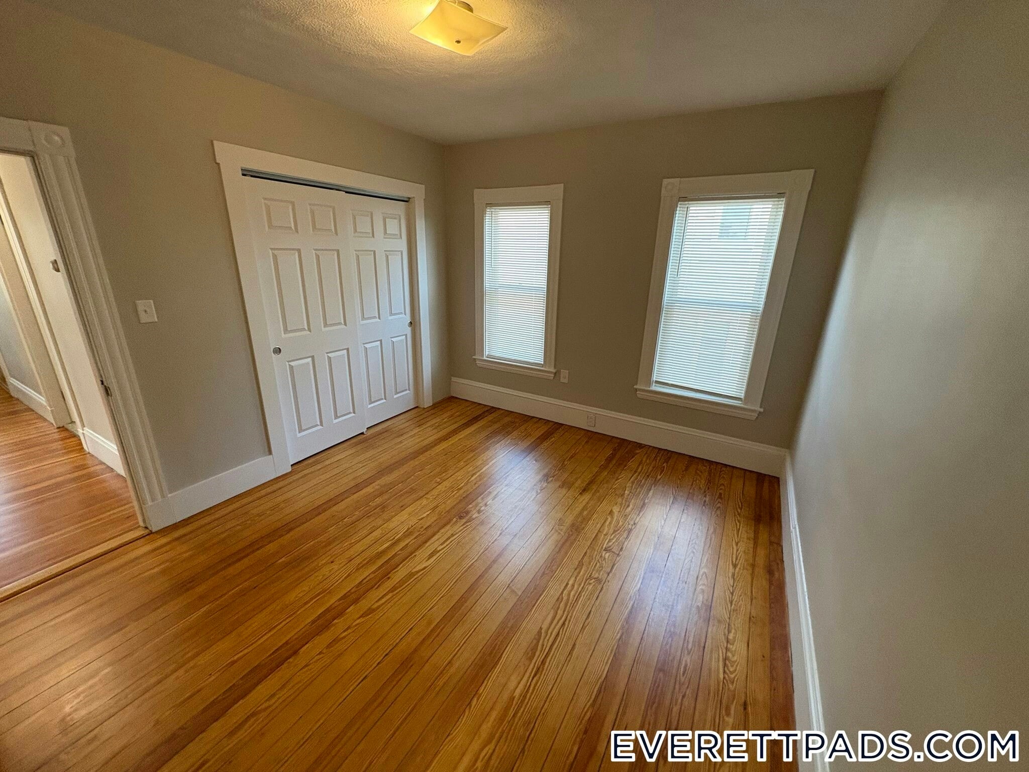 Building Photo - 85 Swan St