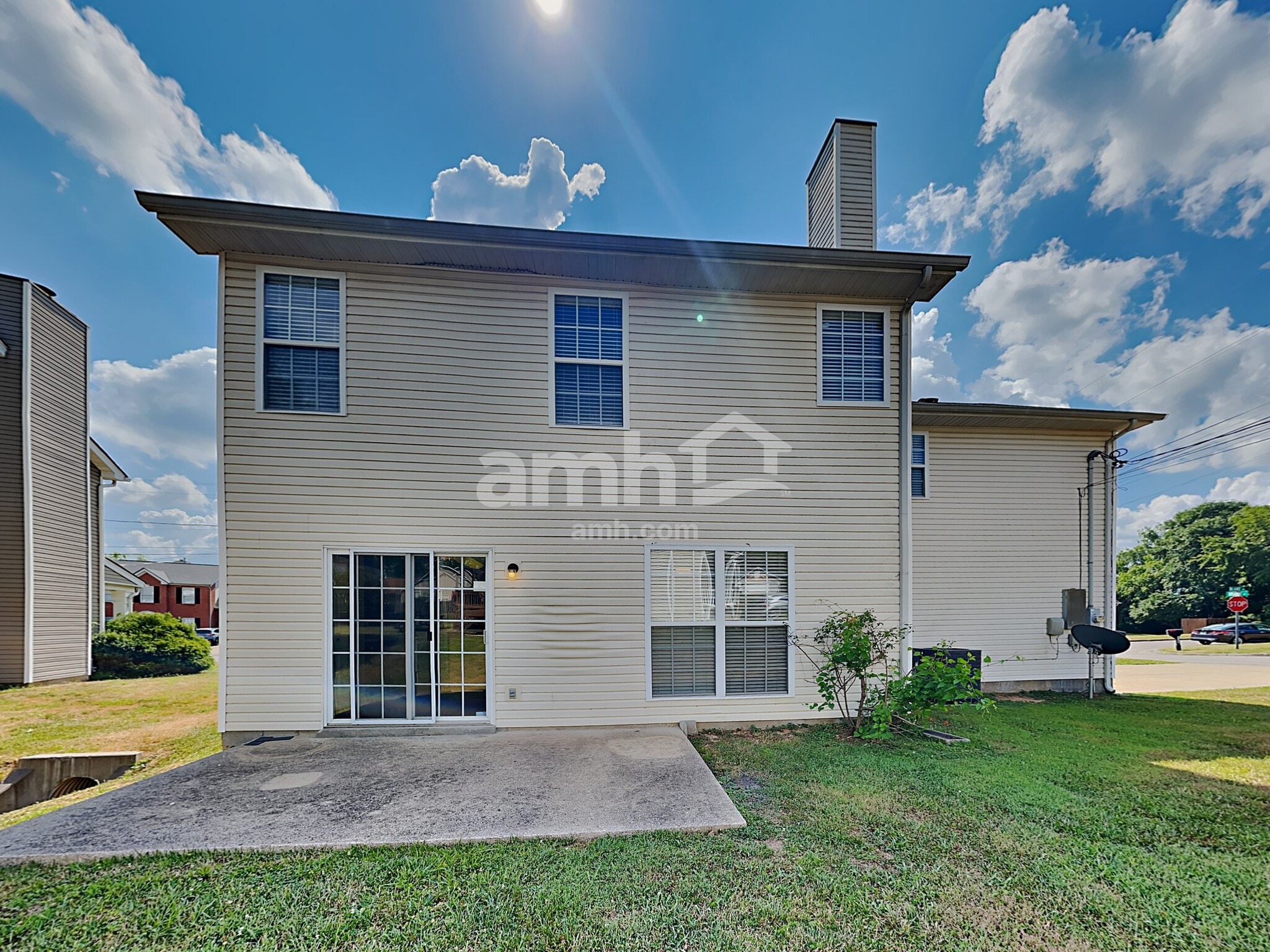 Building Photo - 1000 Brianne Ct