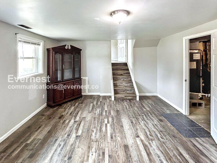 Building Photo - 6418 McLean St