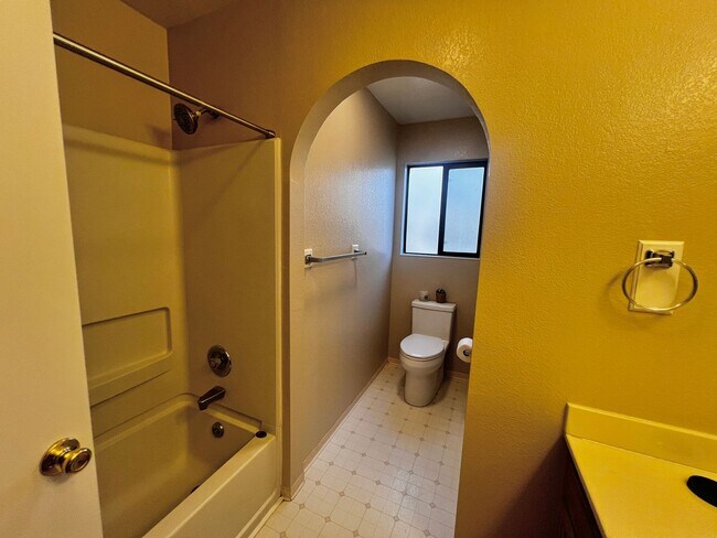 Building Photo - Recently Remodeled 3-Bedroom, 2-Bath Home ...