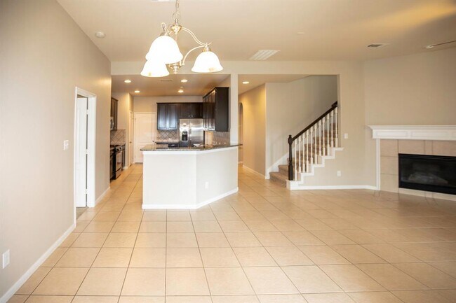 Building Photo - 7010 Stevenson Dr