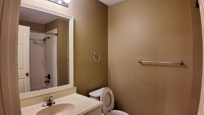 Building Photo - 2919 Foxden Dr