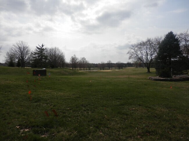Building Photo - Spectacular 5 Bed 3 Bath With Amazing View Of Number 9 Fairway at CCMO!