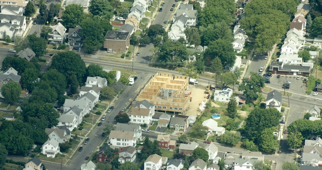Aerial Photo - 412 N Summerfield Ave