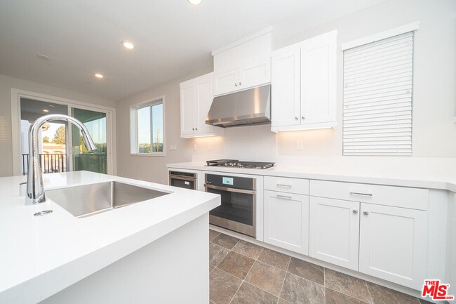 Building Photo - 3015 Tallahassee Ln