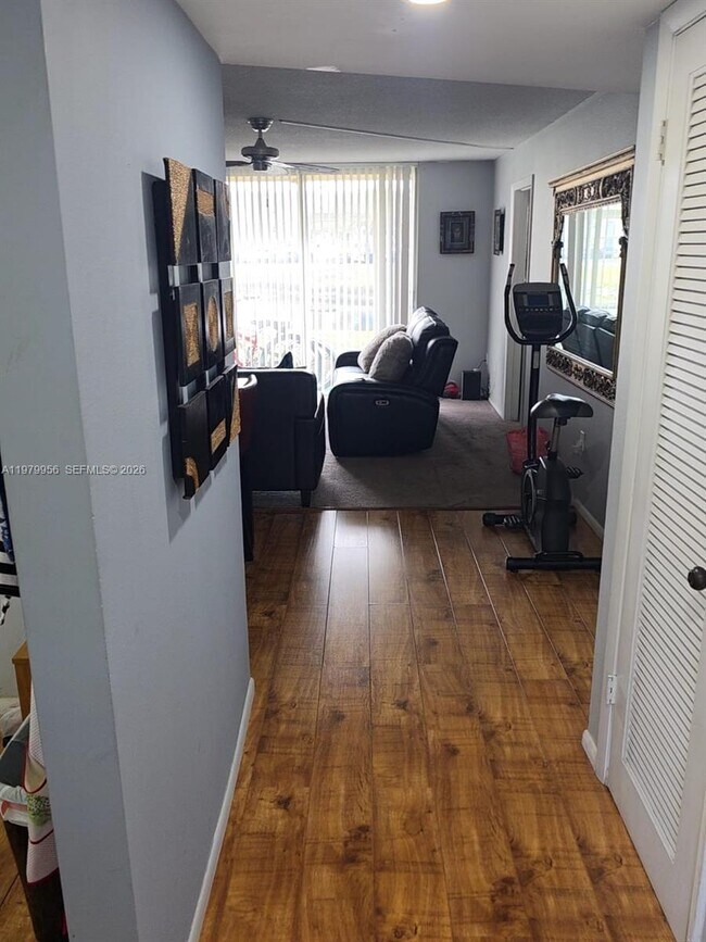 Building Photo - 8100 Sunrise Lakes Blvd