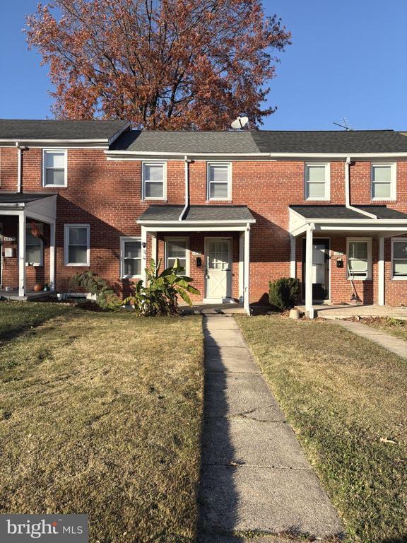 Building Photo - 1330 Meridene Dr