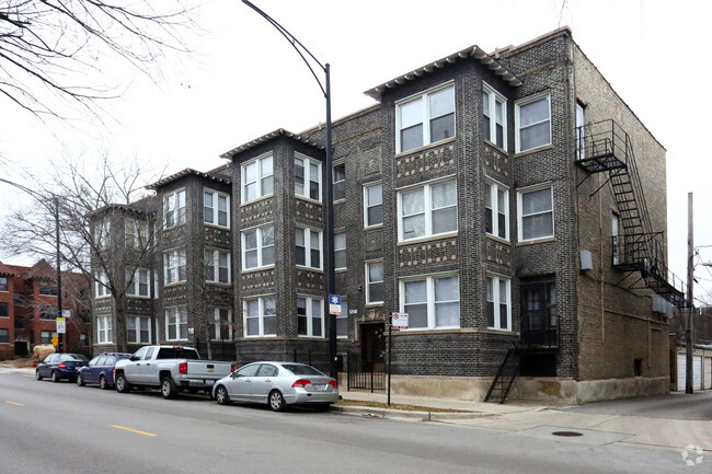 Building Photo - 4407-09 N. Malden St.