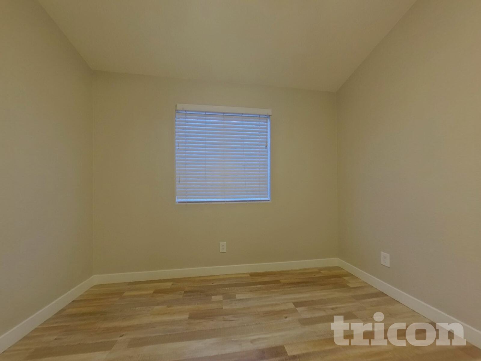 Building Photo - 350 N 152nd Dr