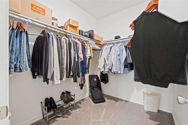 Building Photo - 925 West Dr