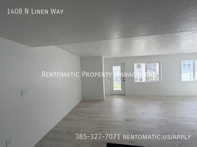 Building Photo - 1408 Linen Wy